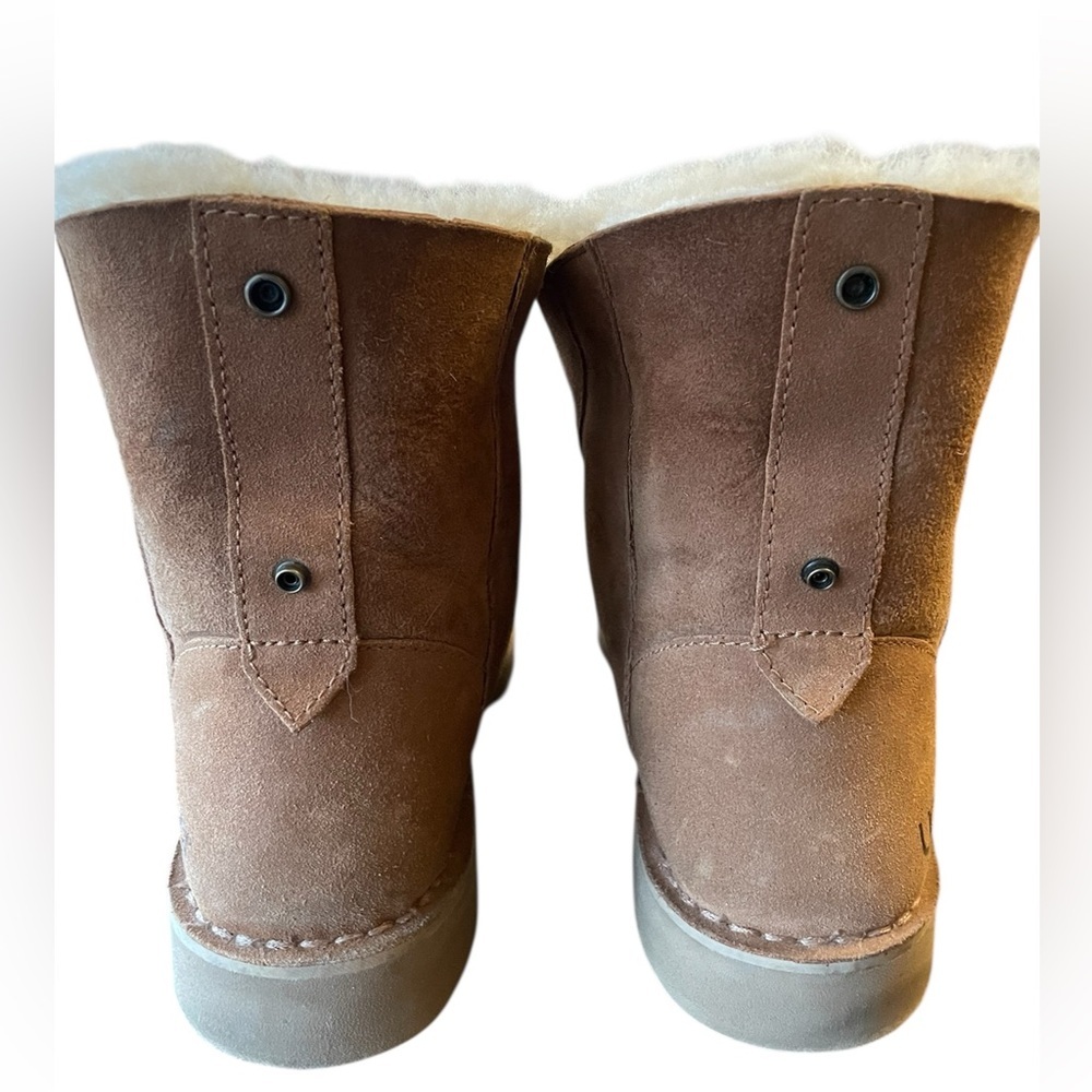 UGG QUINCY CHESTNUT SUEDE/ SHEEPSKIN ANKLE BOOTS - Picture 4 of 6